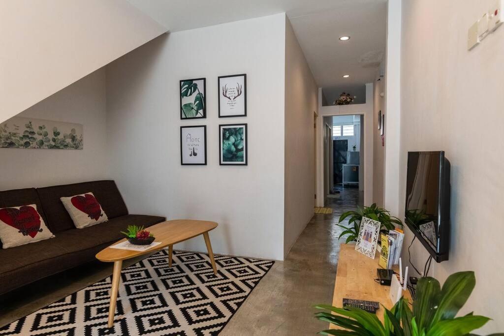 New Granny Cozy House Georgetown 2-6Pax Βίλα Εξωτερικό φωτογραφία